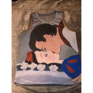 Disney princess tank! SnowWhite/Poisonous apple